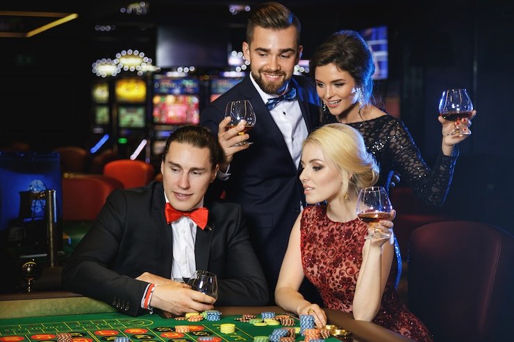Sic Bo dice roll on live-dealer table at login protogel